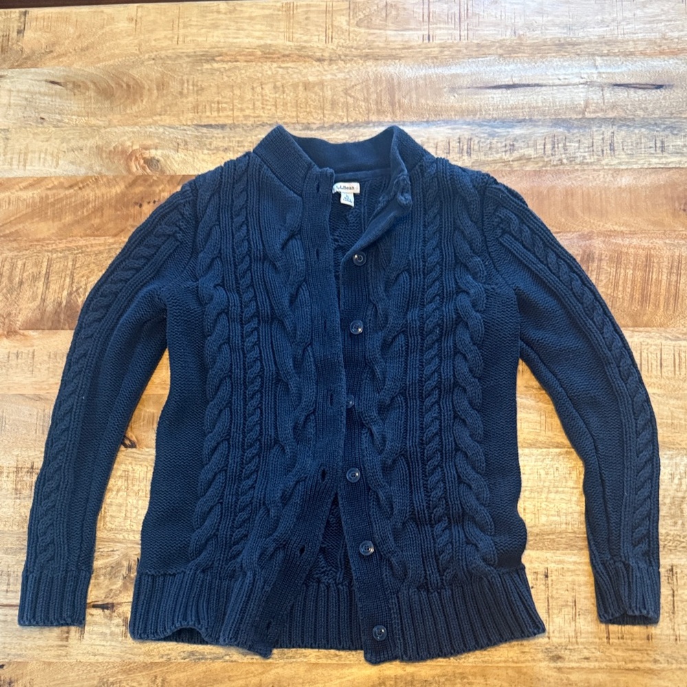LL Bean signature fisherman cardigan cable knit sweater women’s medium vintage